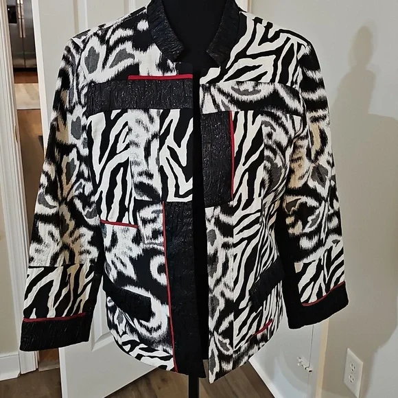 Jacket - Picture 3 of 16